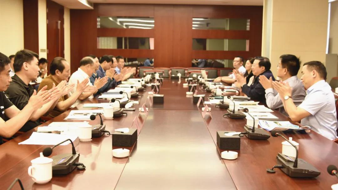 张恩玺副理事长带队赴贵州省开展调研